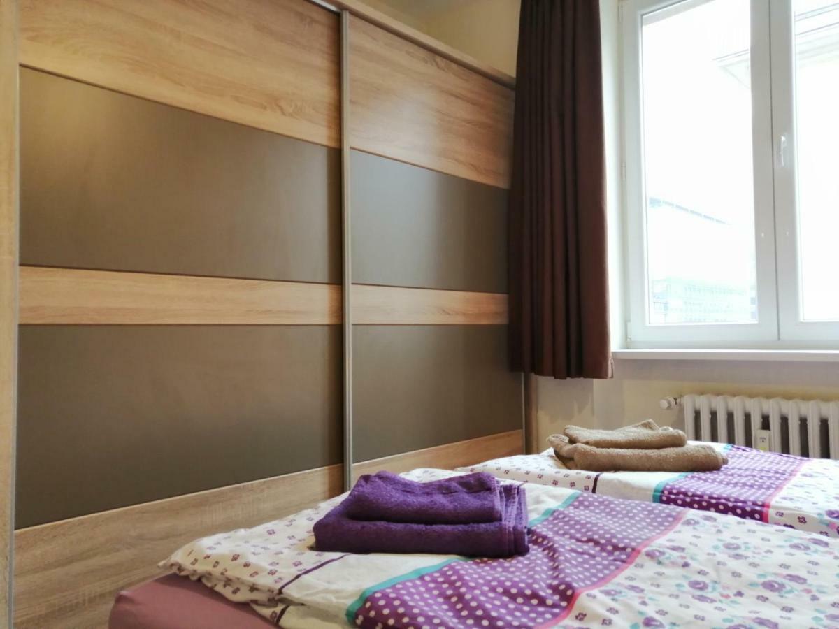Central Academic Apartment Софія Екстер'єр фото