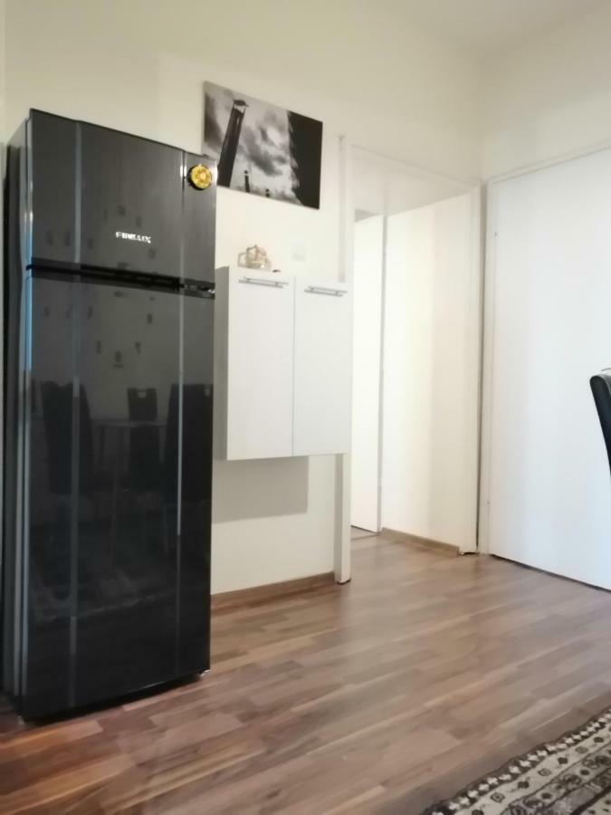 Central Academic Apartment Софія Екстер'єр фото